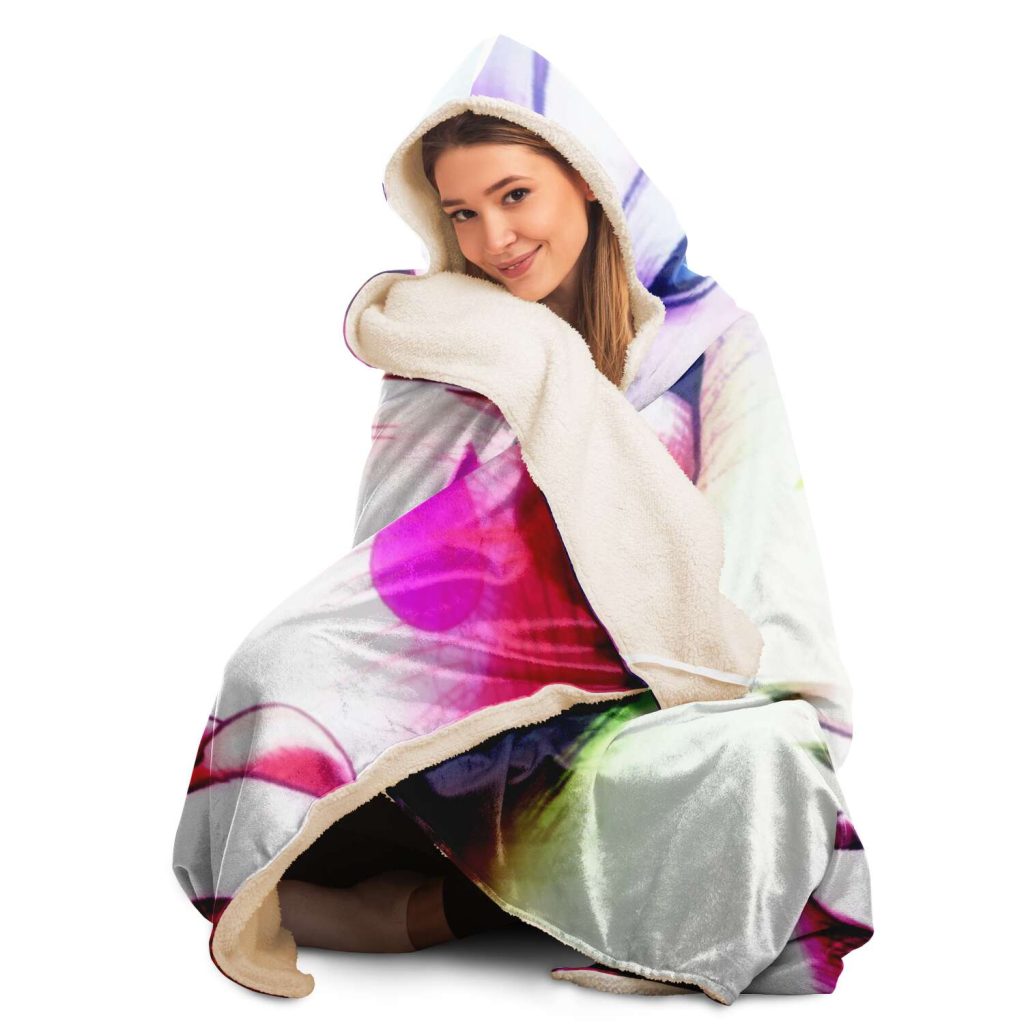 78b4f6b7b9d538978ad64e1abbe20c34 hoodedBlanket view7 - Anime Blanket Store